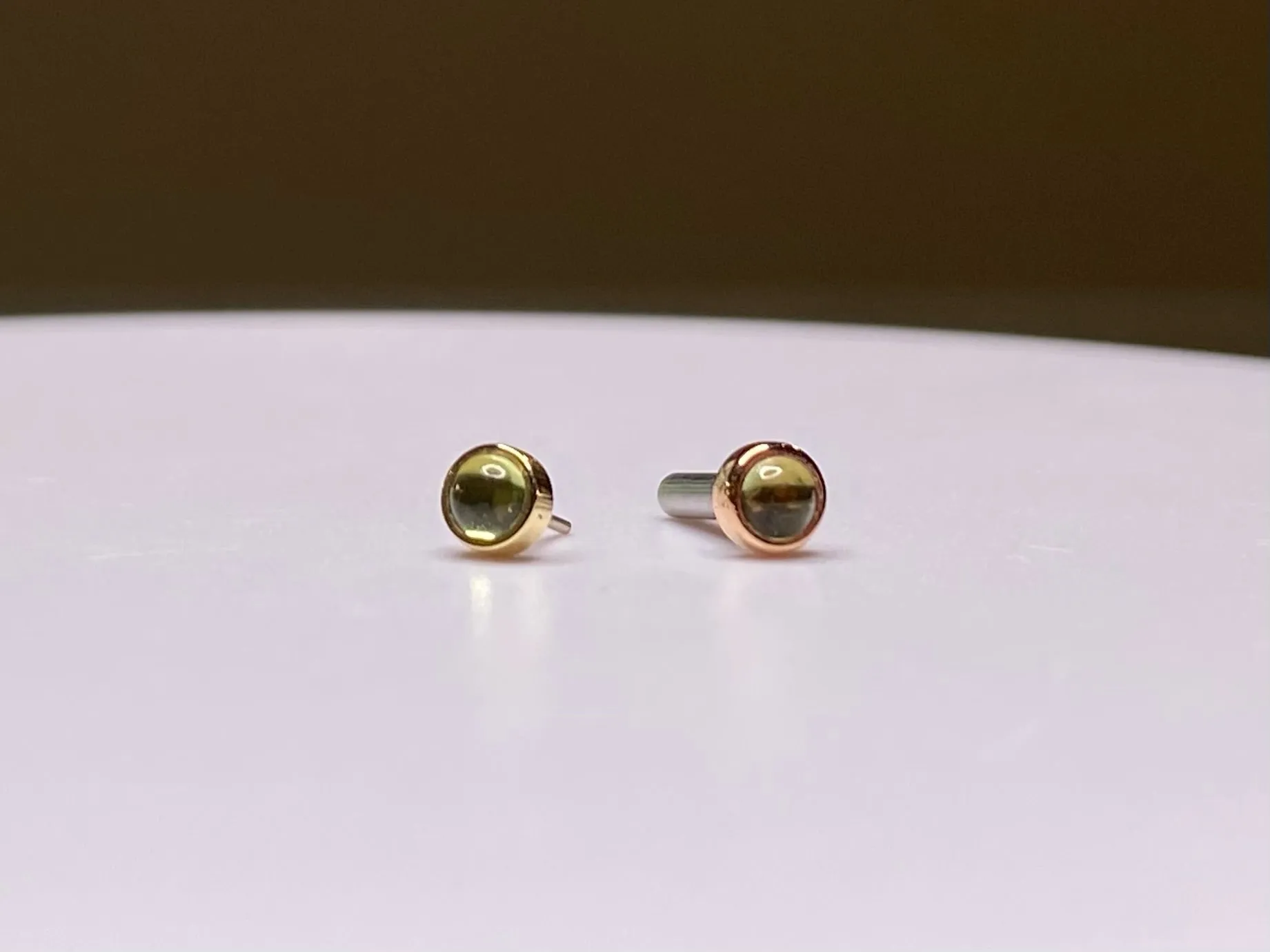 14kt Yellow and Rose Gold 3mm Peridot Cabochon Bezel Set Threadless Stud