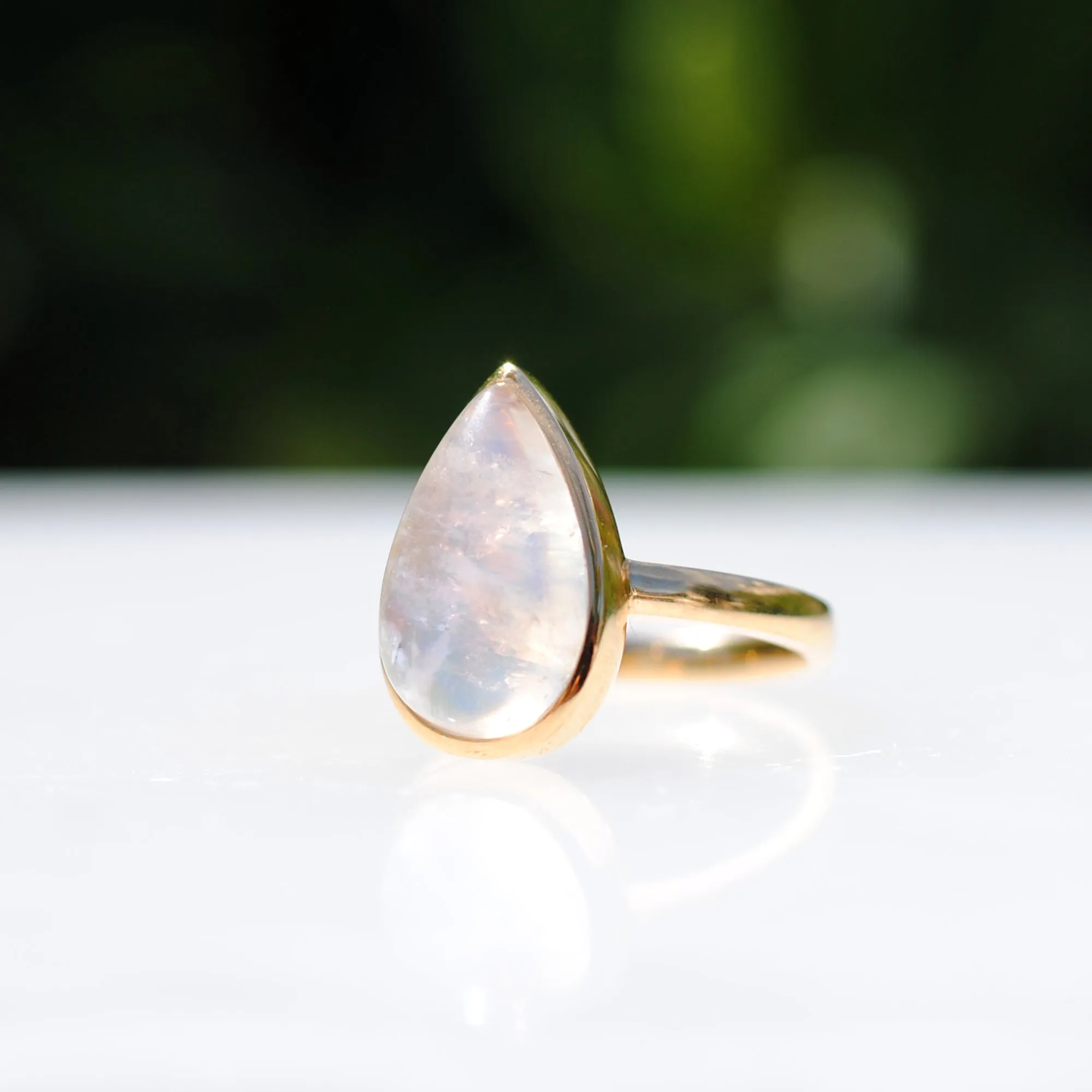 18k Yellow Gold Rainbow Moonstone Teardrop Ring