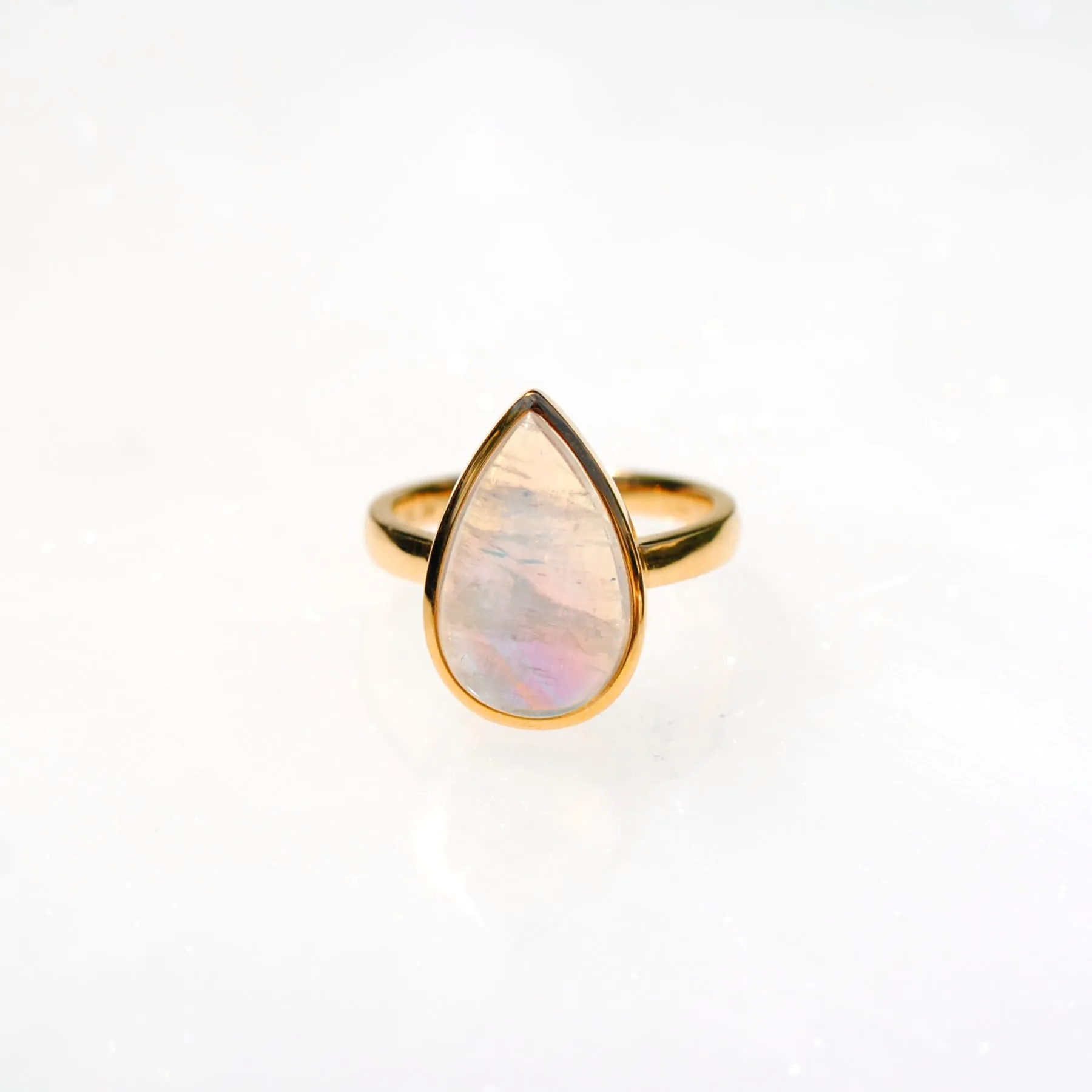 18k Yellow Gold Rainbow Moonstone Teardrop Ring