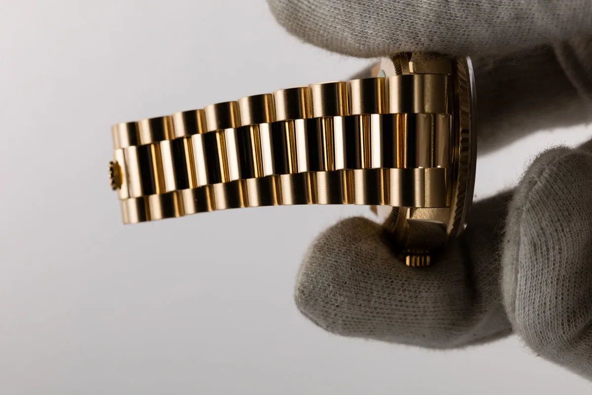 1986 Rolex 18K YG Day-Date Onyx Dial