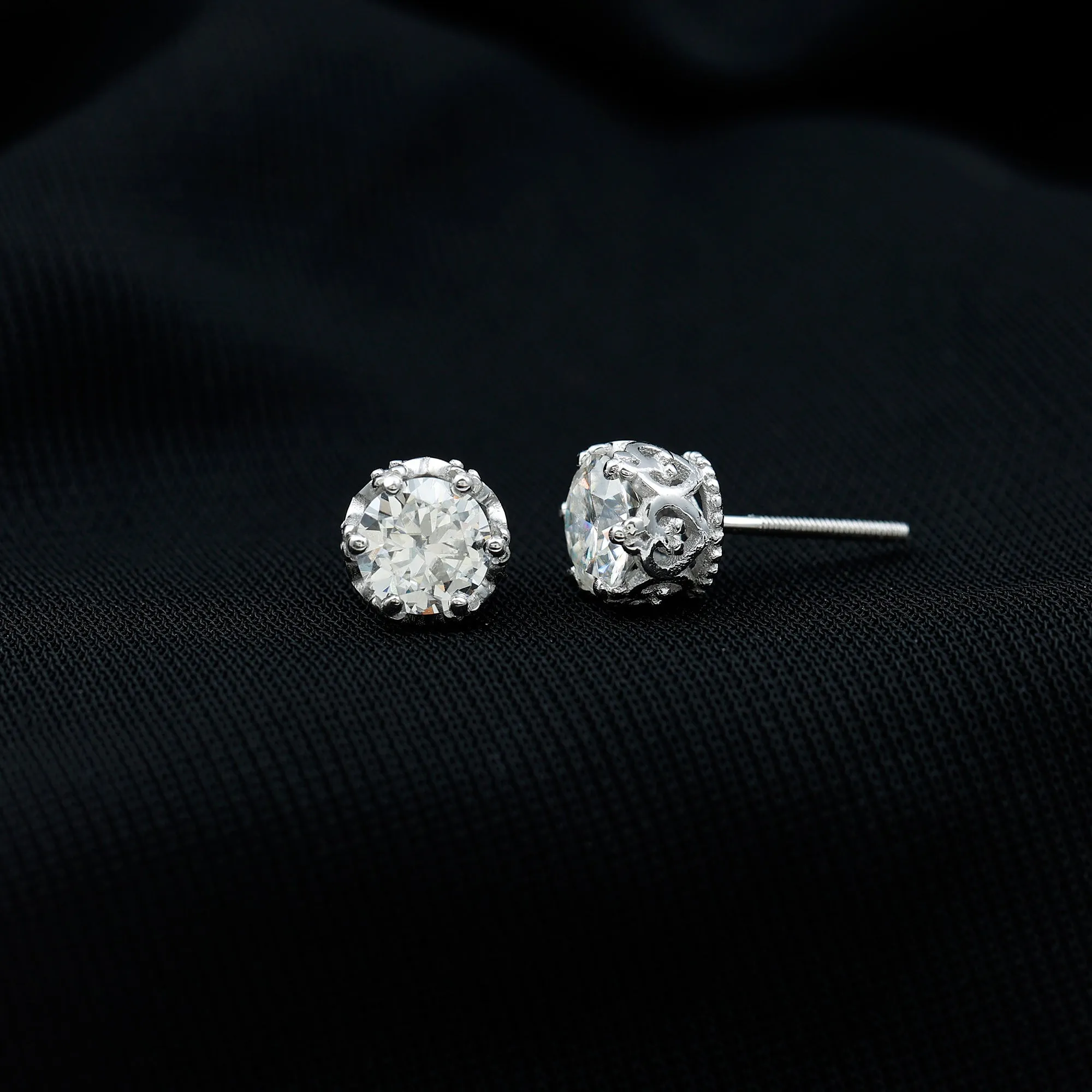 6 MM Round Shape Moissanite Solitaire Stud Earrings in Crown Setting