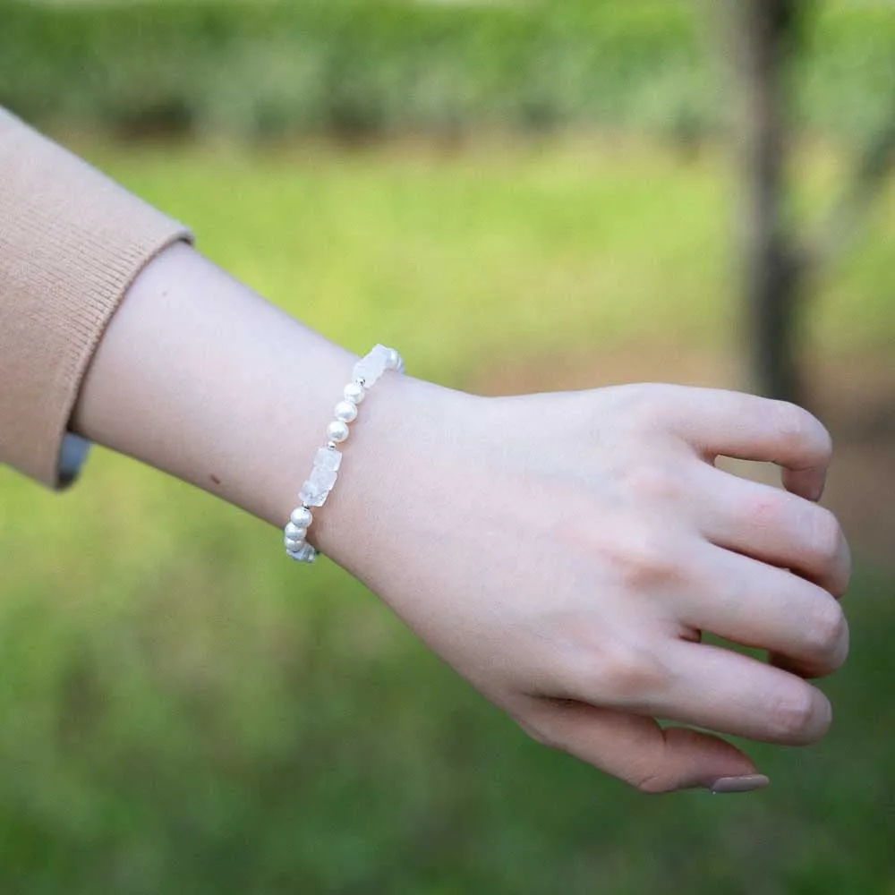 Anna - Moonstone Pearl Bracelet