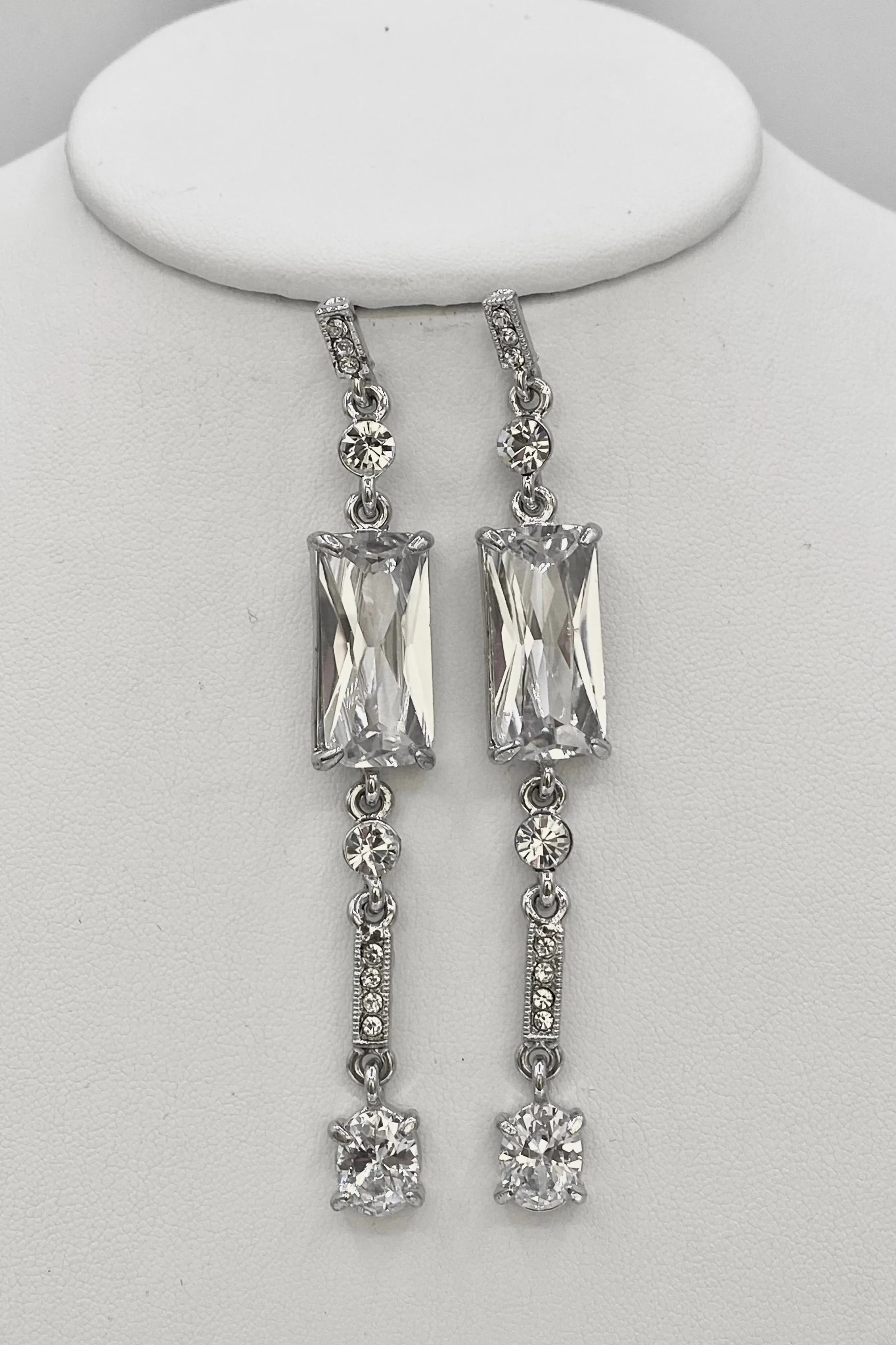 Elen Henderson Chandelier Crystal Earrings