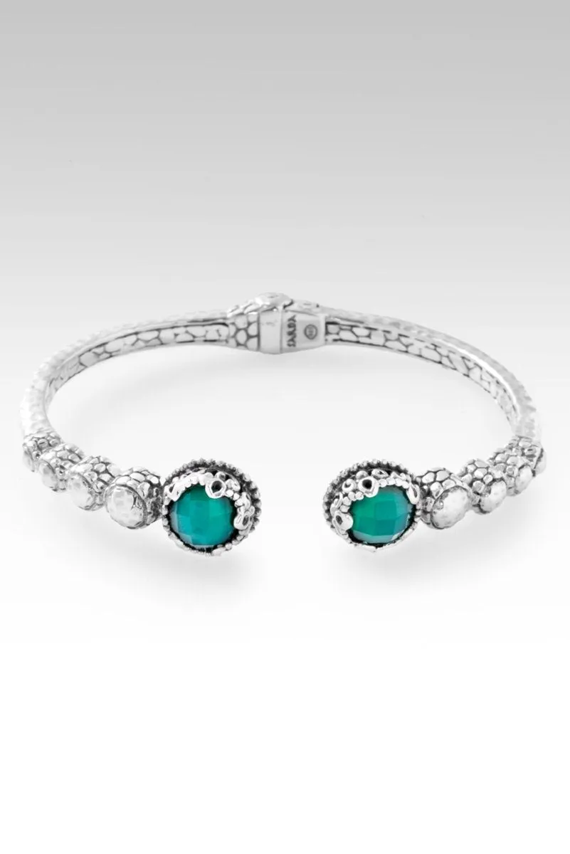 Faith in the Unseen Tip-to-Tip Bracelet™ in Green Onyx