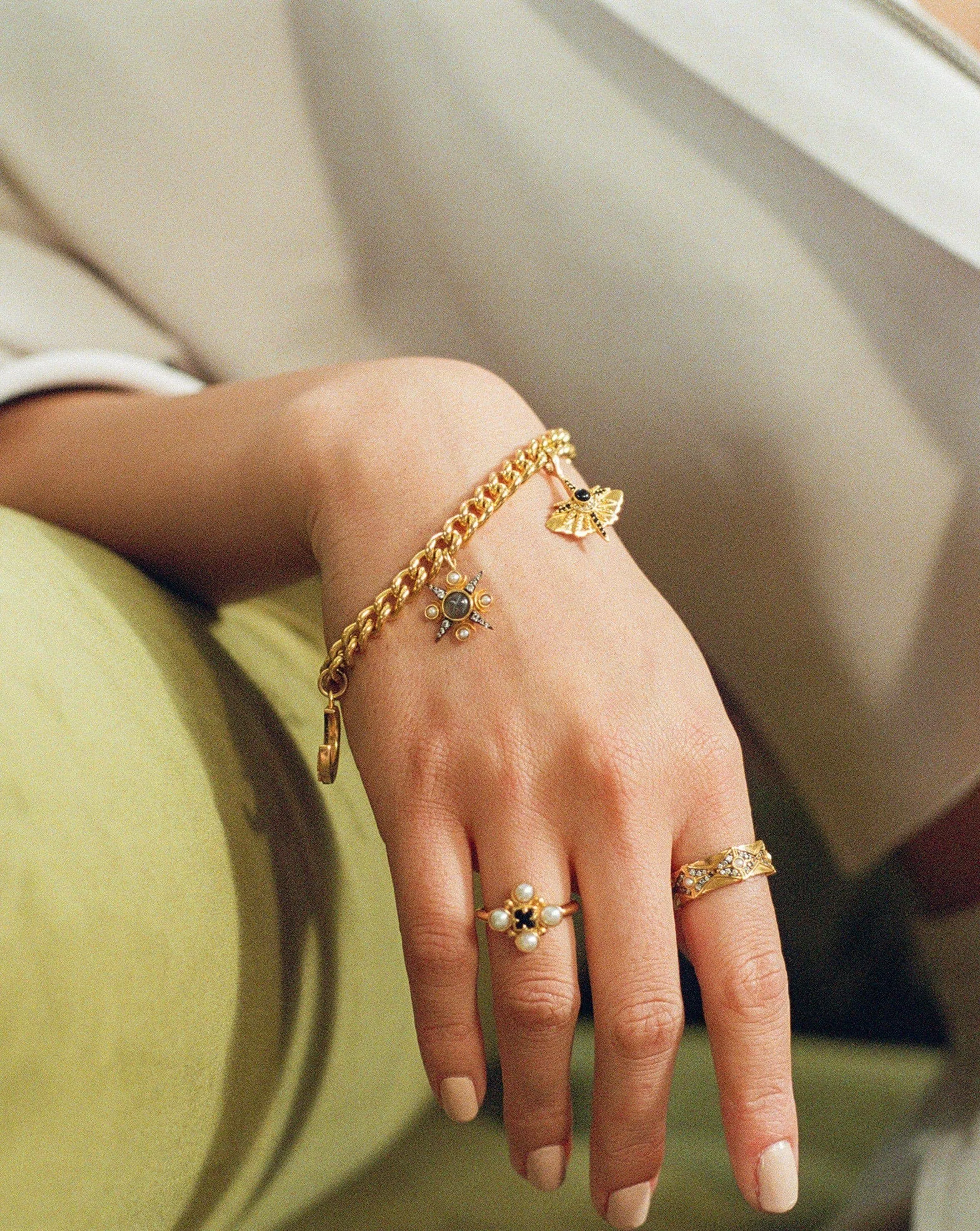 Harris Reed Pearl Symbols of Change Bracelet | 18k Gold Plated/Pearl