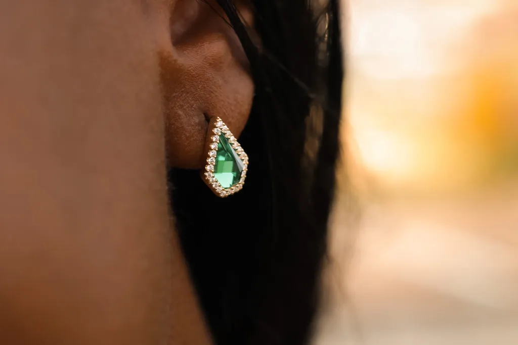 Jolly Green Quartz Gem Kite Shape Earrings