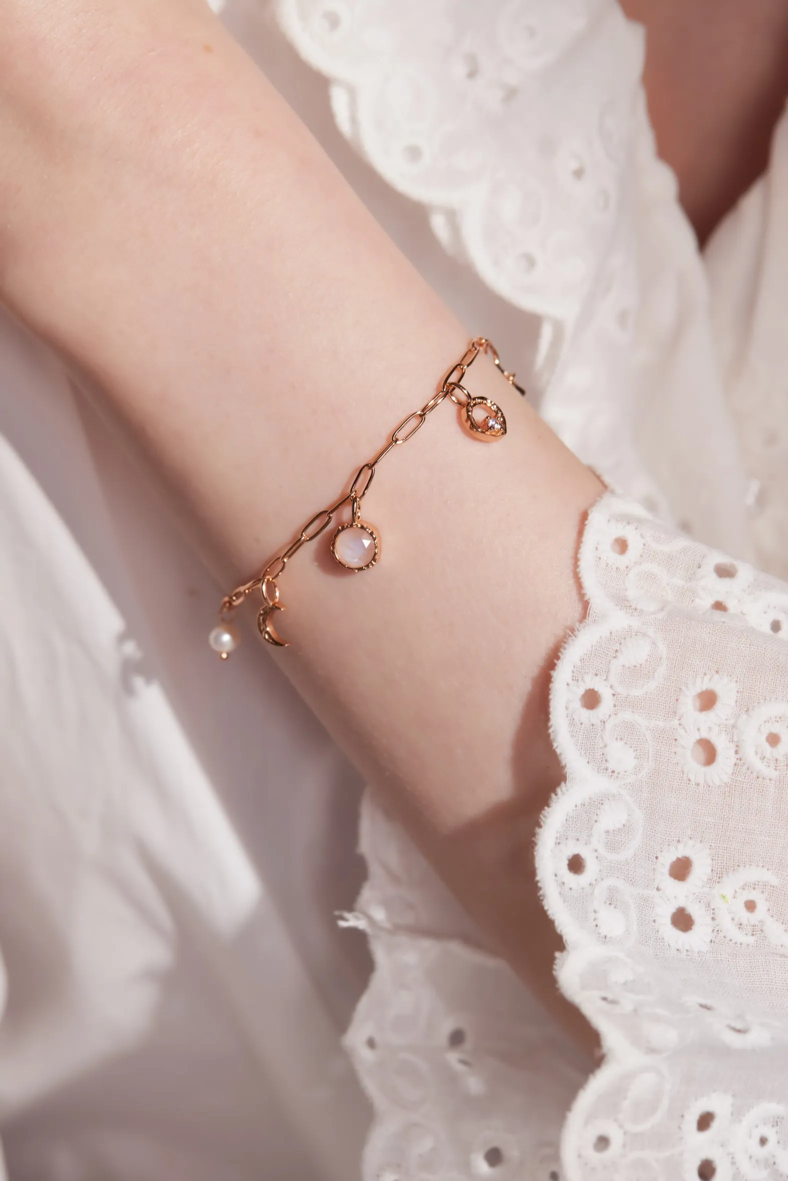 Moonstone & Freshwater Pearl Silver Link Bracelet - Moonlight