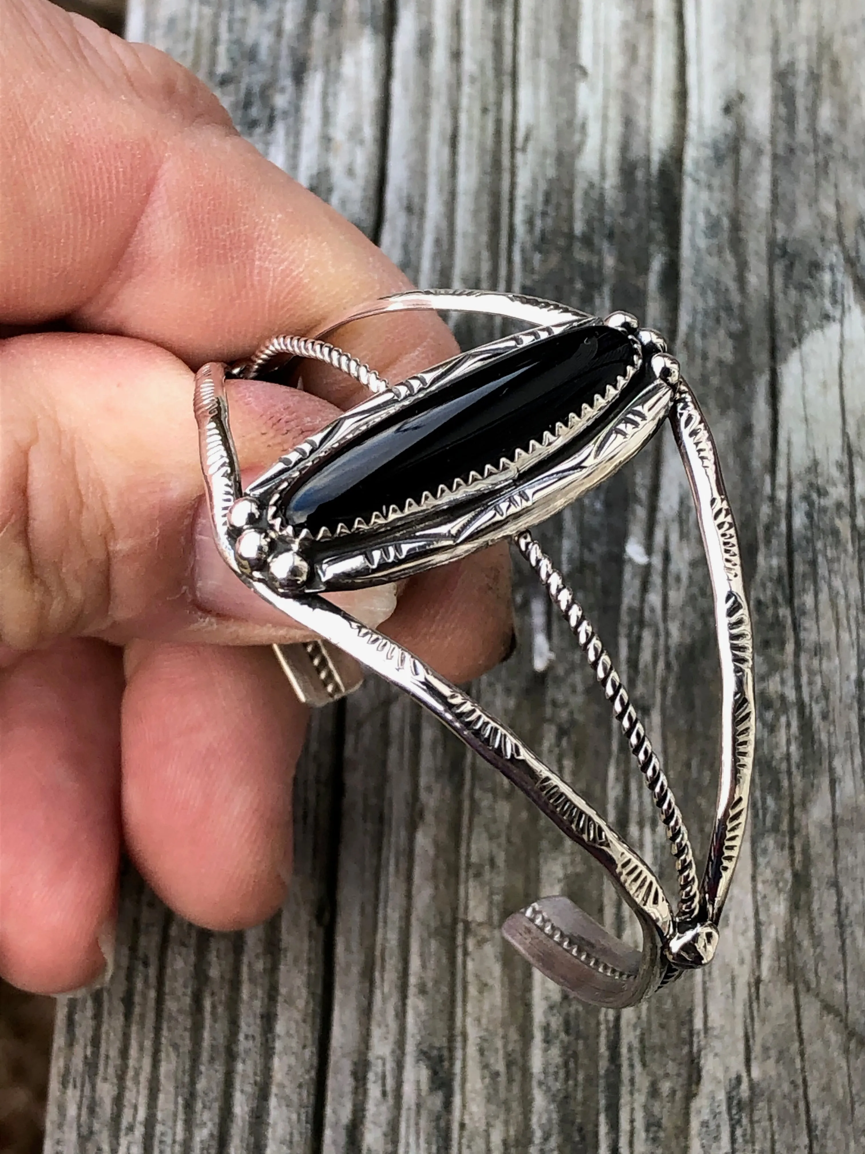 Navajo Onyx Sterling silver bracelet