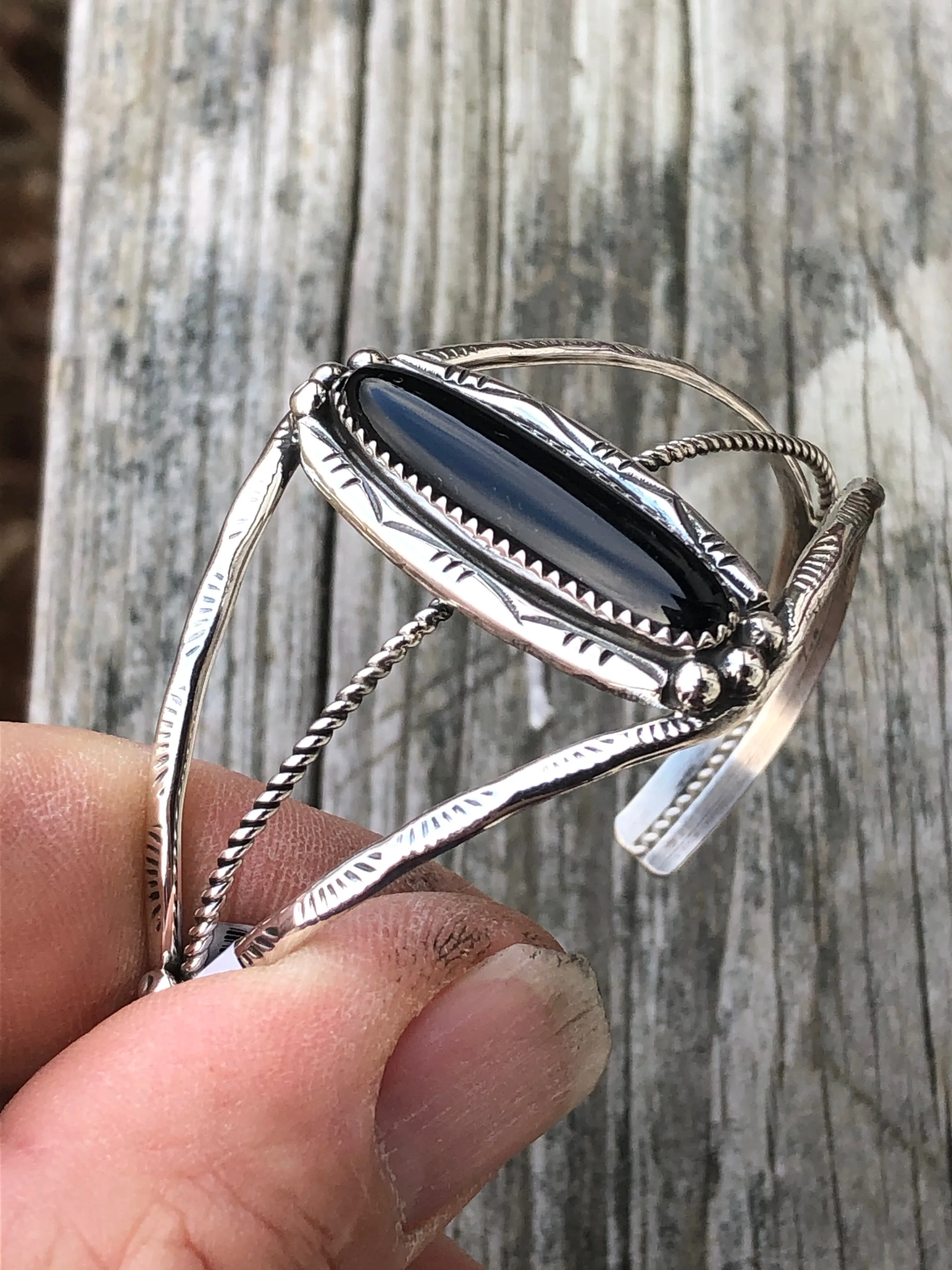 Navajo Onyx Sterling silver bracelet