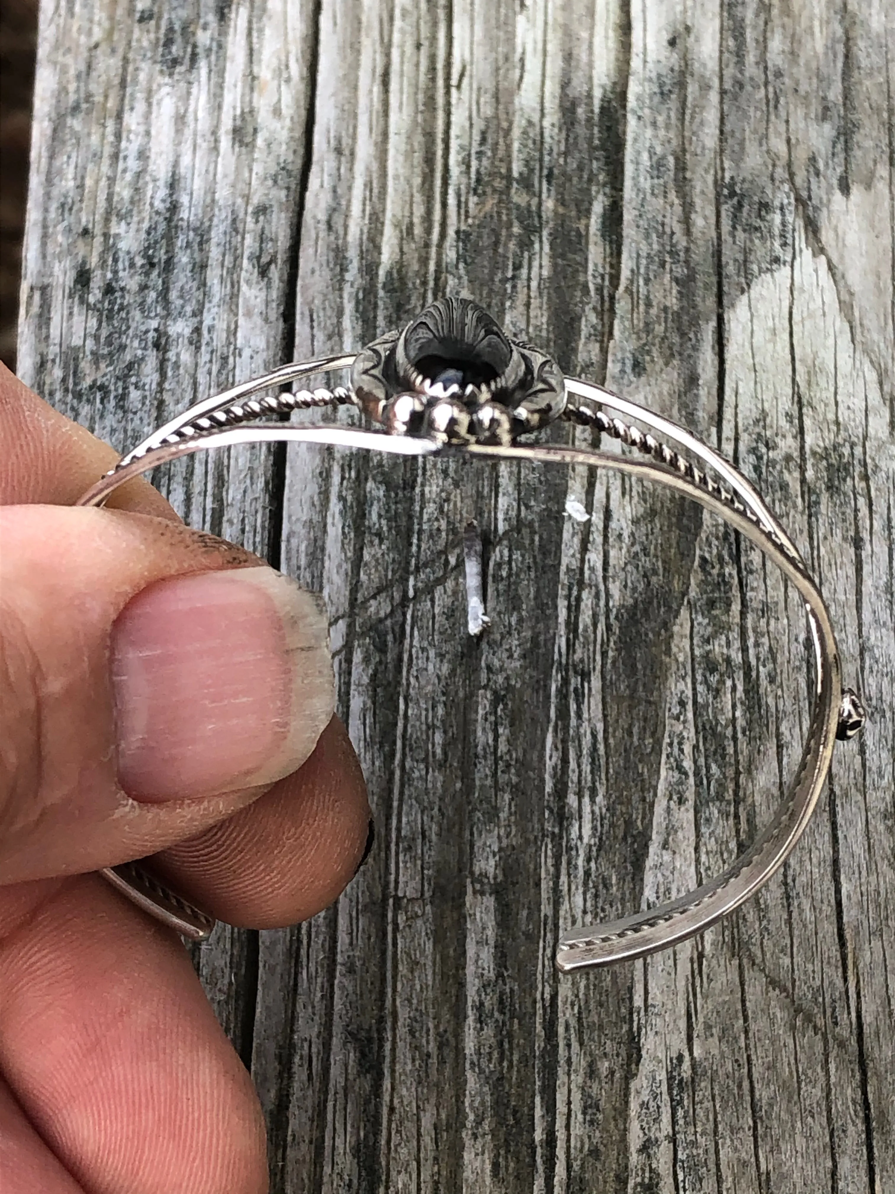 Navajo Onyx Sterling silver bracelet