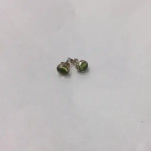 Oval Peridot Earring
