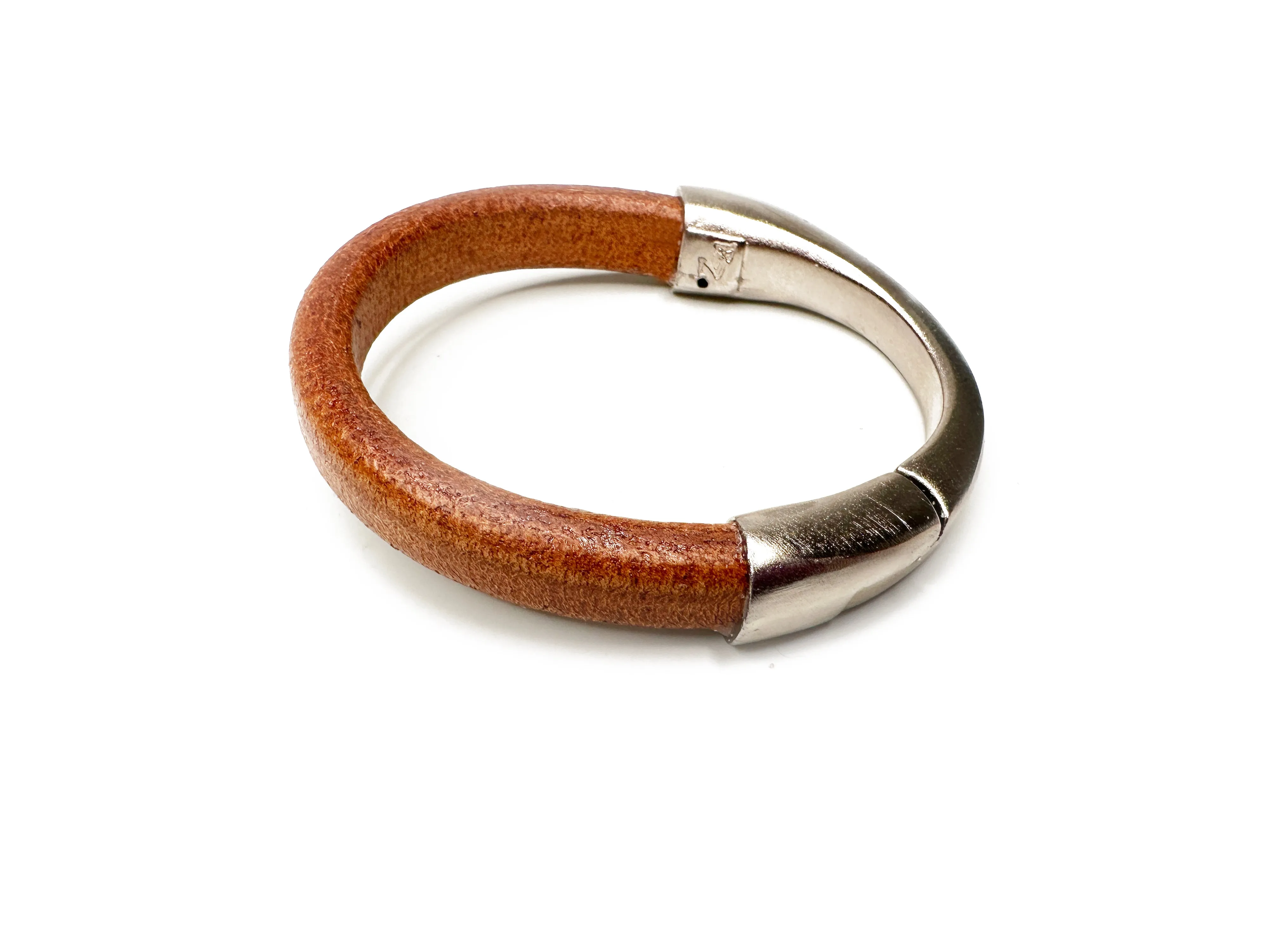 Platinum Crescent Moon Magnetic Clasp Leather Bracelet