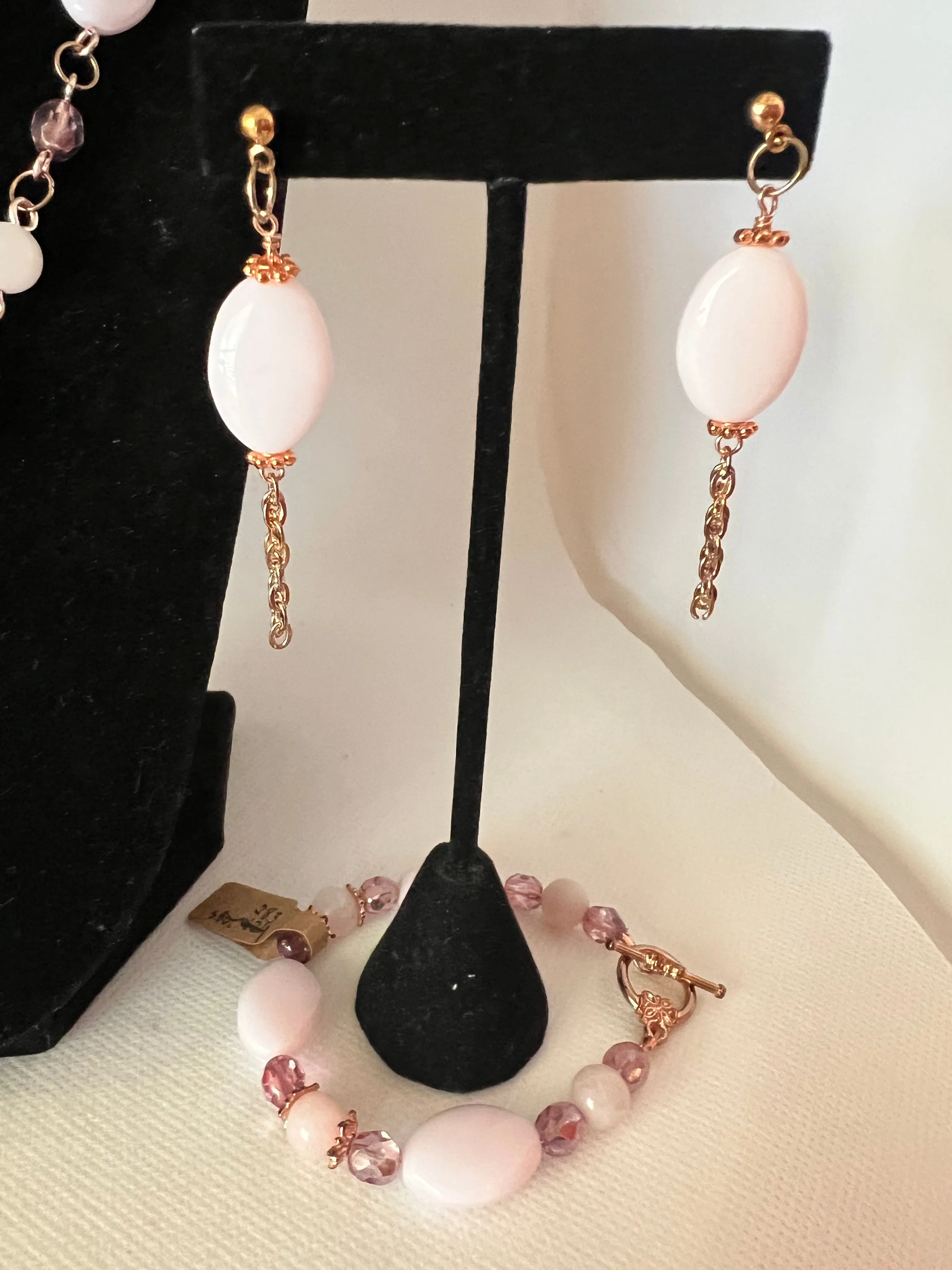 Rose Quartz, Pink Oval Czech Glass and Fuchsia Metallic Crystal Czech Glass and Rose Gold Necklace, bracelet and Earrings