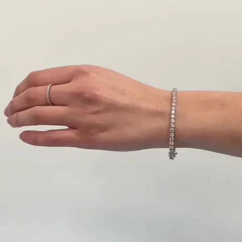 Showroom Collection Diamond Tennis Bracelet (7.00 ct.) 3.7 mm 4-Prongs Setting in 14K Gold