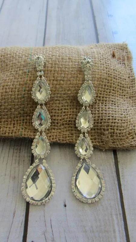 Tear Drop Chandelier Earrings -520434