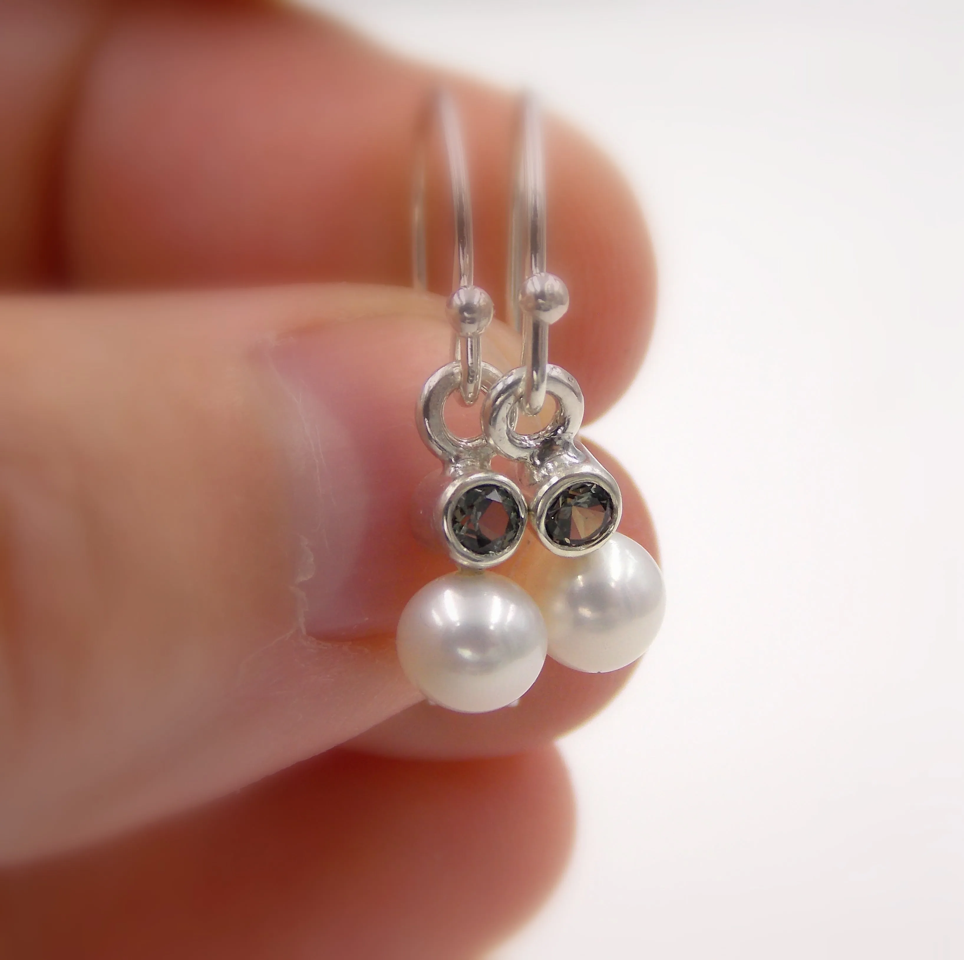 White Freshwater Pearl Birthstone Set: Sterling Silver