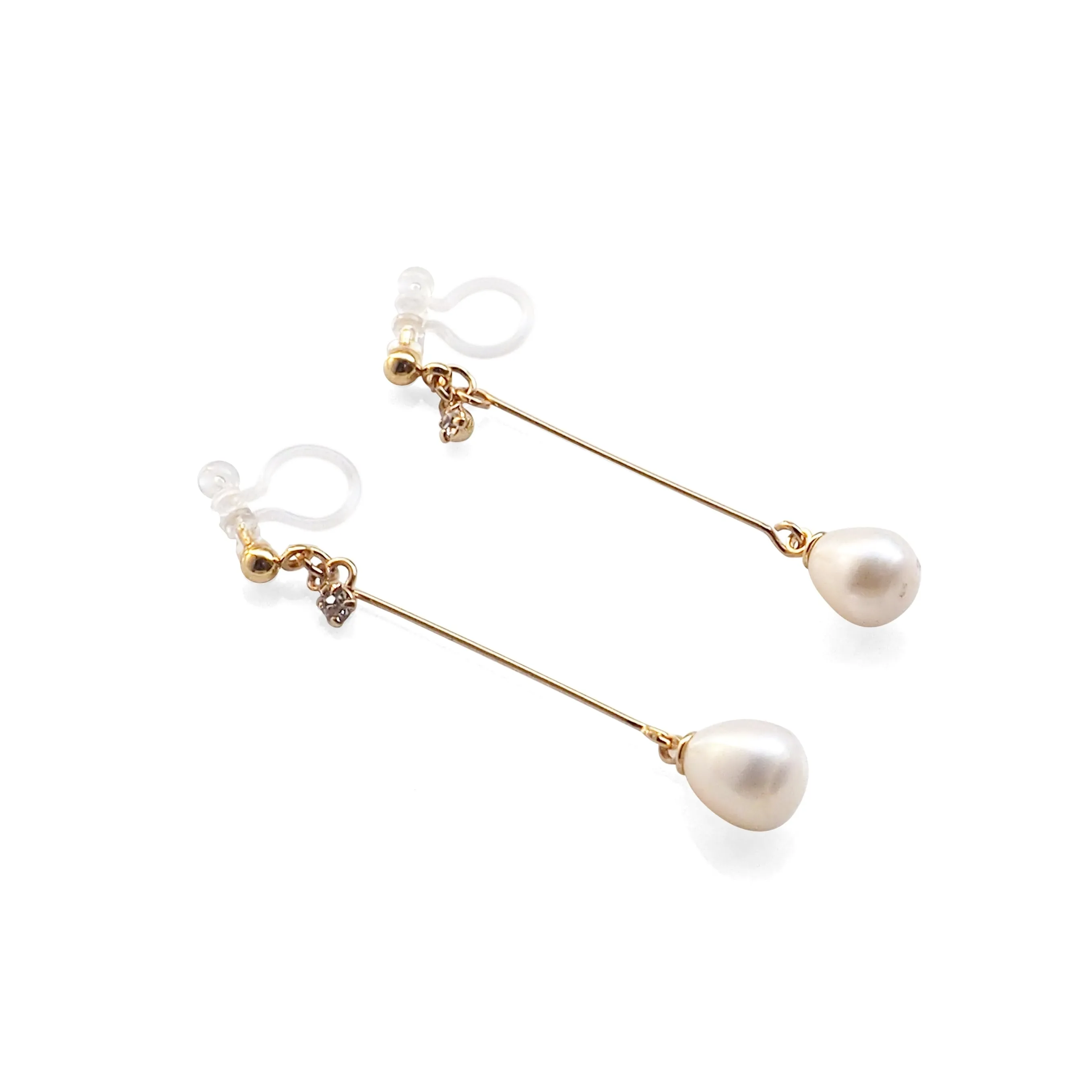 White Teardrop Freshwater Pearl Invisible Clip On Earrings (Gold tone)