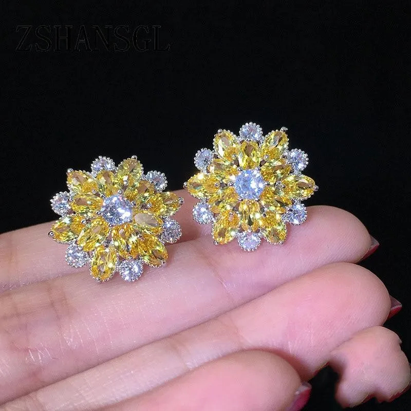 Women Clear Sterling Silver Yellow/White Daisy Flower Stud Earrings
