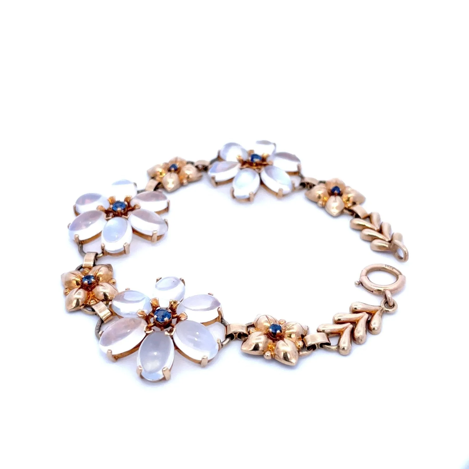 'Wordley, Allsopp, and Bliss' Sapphire & Moonstone Bracelet | 0.65ctw, 31.50ctw | 8" |