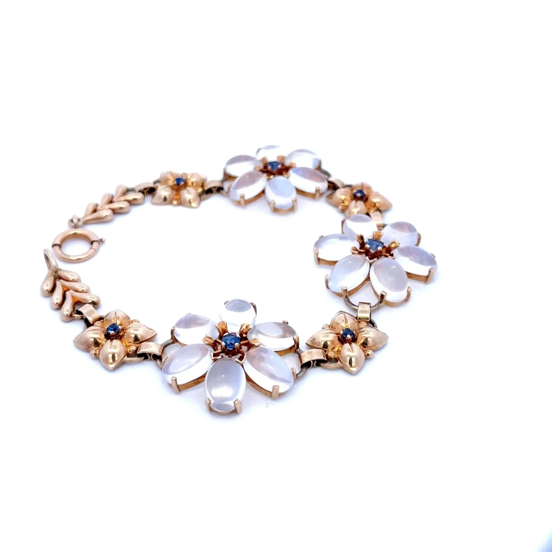 'Wordley, Allsopp, and Bliss' Sapphire & Moonstone Bracelet | 0.65ctw, 31.50ctw | 8" |